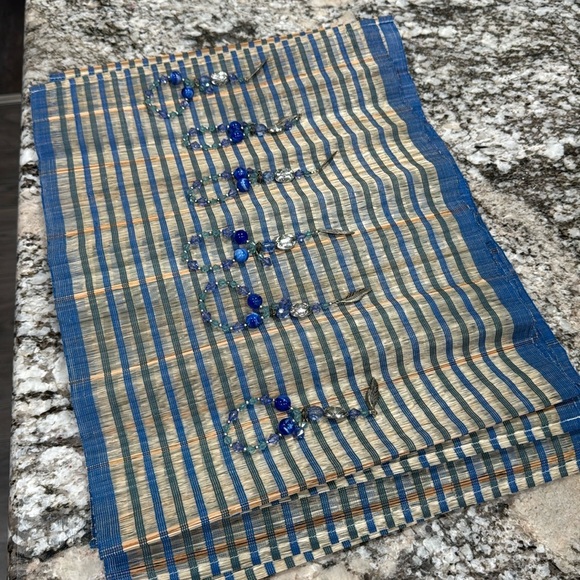 6 of under-plate covers and 6 napkins rings - Picture 1 of 6